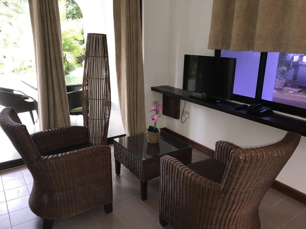 Sun Properties And Resort Hotel Beau Vallon  Buitenkant foto