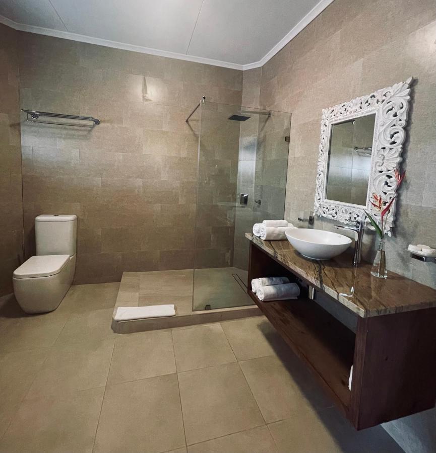 Sun Properties And Resort Hotel Beau Vallon  Buitenkant foto