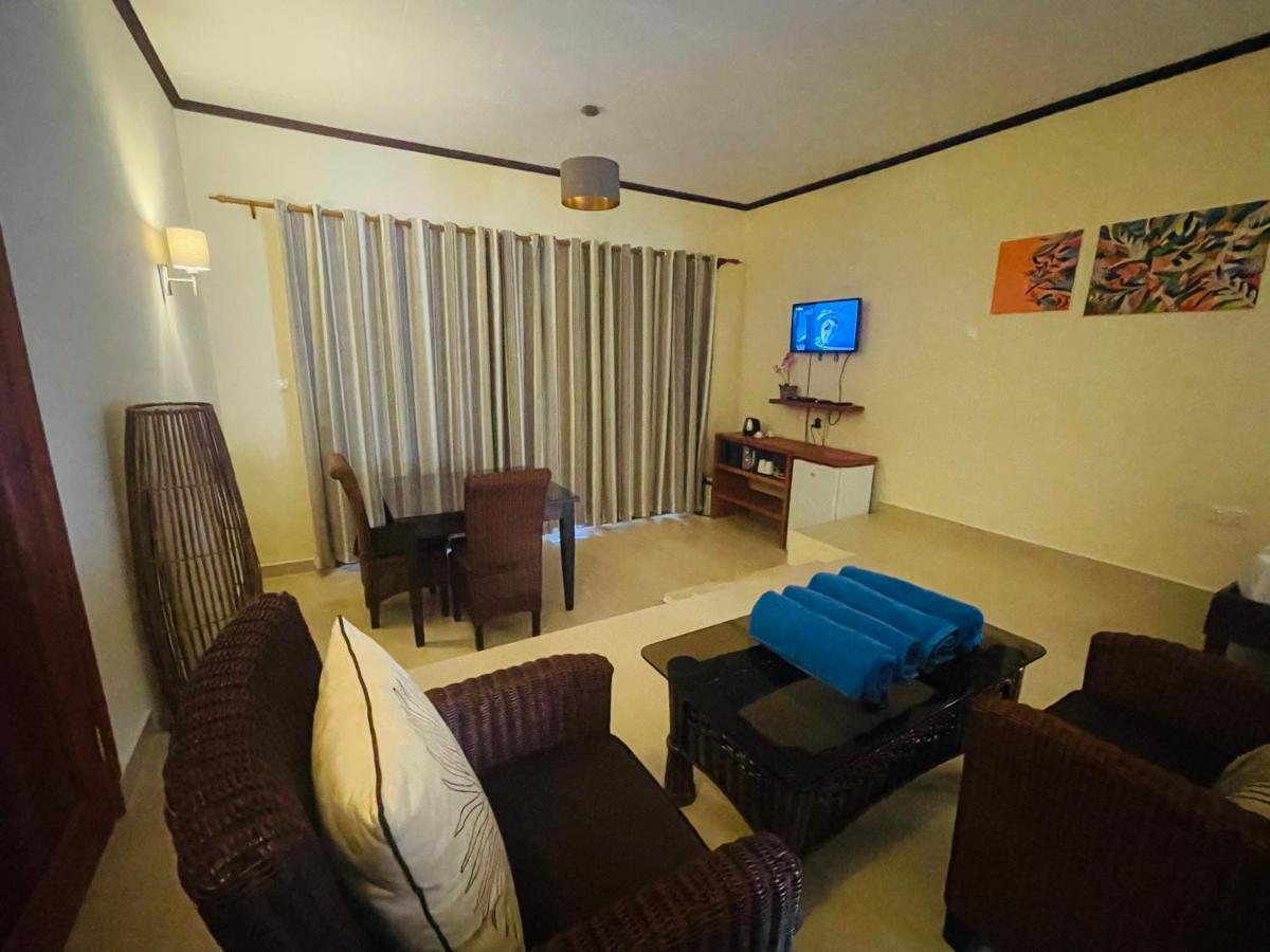 Sun Properties And Resort Hotel Beau Vallon  Buitenkant foto